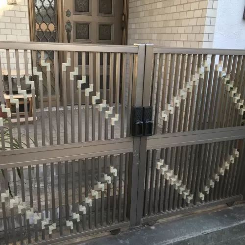 徳島市　鮎喰町にて門扉の修理をしました。のサムネイル